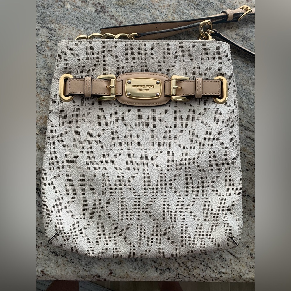 Michael Kors Crossbody bag with wallet